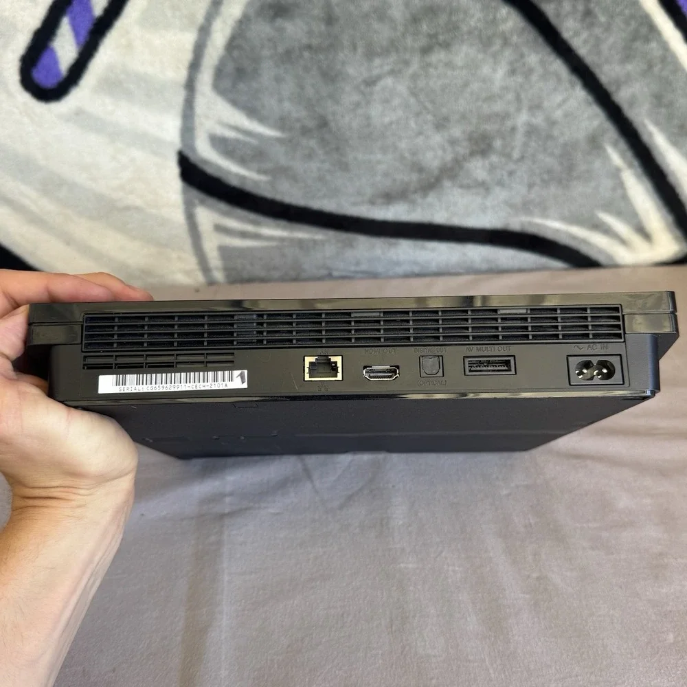 Sony PlayStation 3 Console Blu-Ray Black (1)